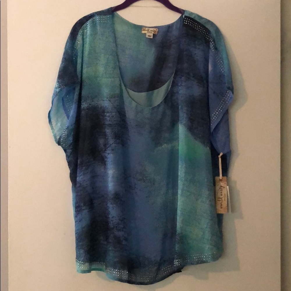 NWT World Unity Top 2x